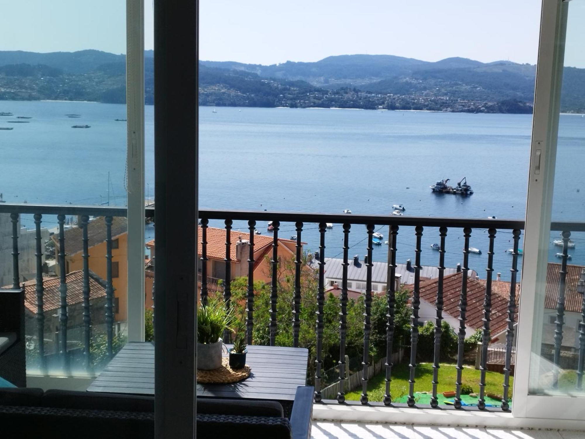Apartamento con vistas en Raxó Quarto foto